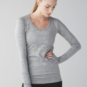 LULULEMON Grey Lightweight Boolux™ Sweater Size 2